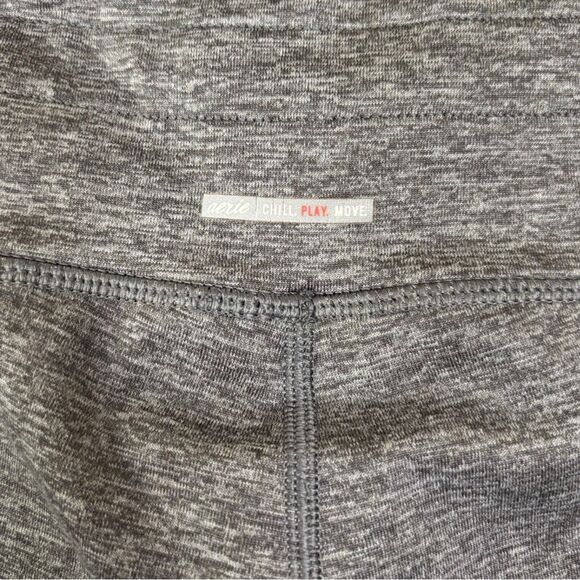 Offline By Aerie Warm Up Pocket Legging Grey Jogger Chill Play Move Women’s sz M - Picture 7 of 7